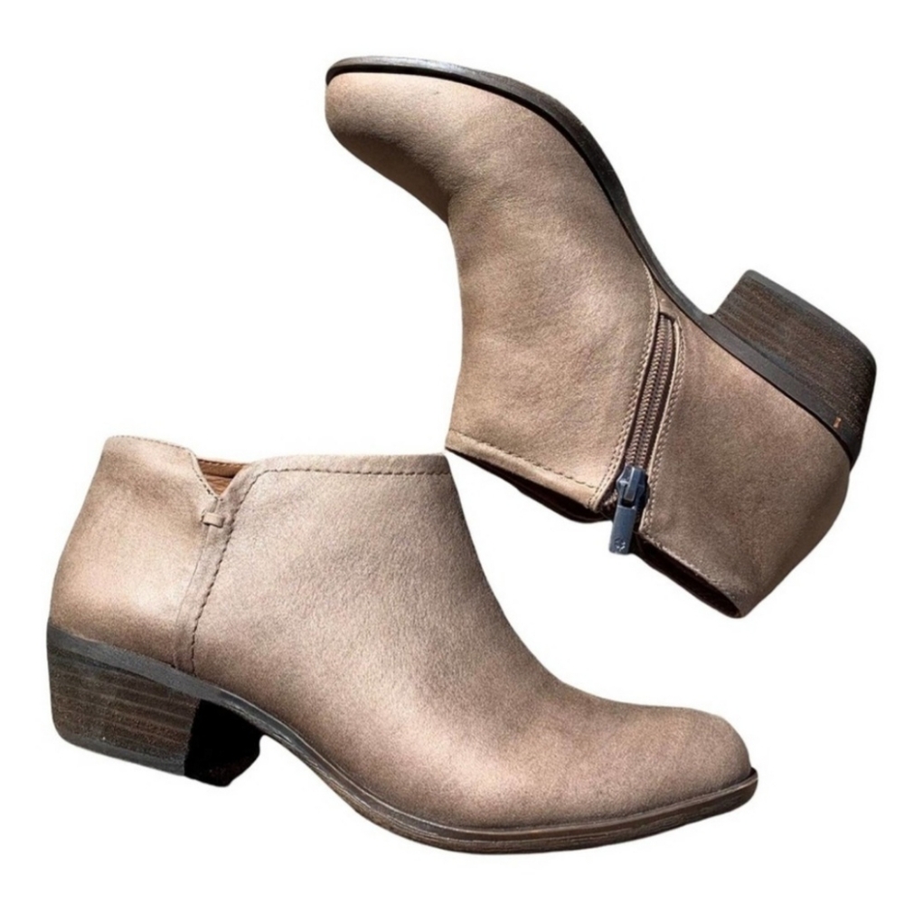 Lucky Brand bootie size 9 fits like 8.5 western